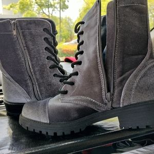 Madden Girl PREX RREX01J1 Side Zipper + Lace Up Gray Combat Boots Women's 10 M